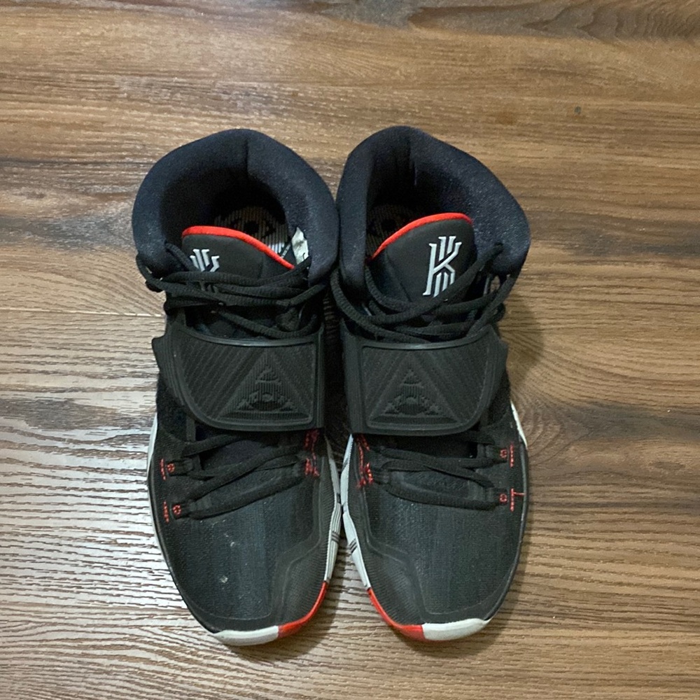 Kyrie’s Nike’s basketball sneakers